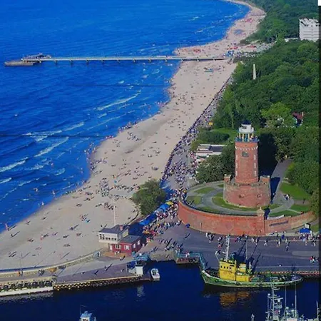 Polanki Aqua Deluxe Nielimitowany Dostep Do Basenow Darmowy Parking Kołobrzeg
