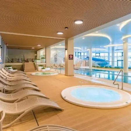 Polanki Aqua Deluxe Nielimitowany Dostep Do Basenow Darmowy Parking Колобжег