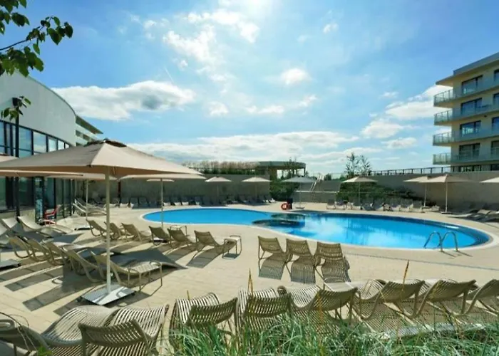 Polanki Aqua Deluxe Nielimitowany Dostep Do Basenow Darmowy Parking Lägenhet Kołobrzeg