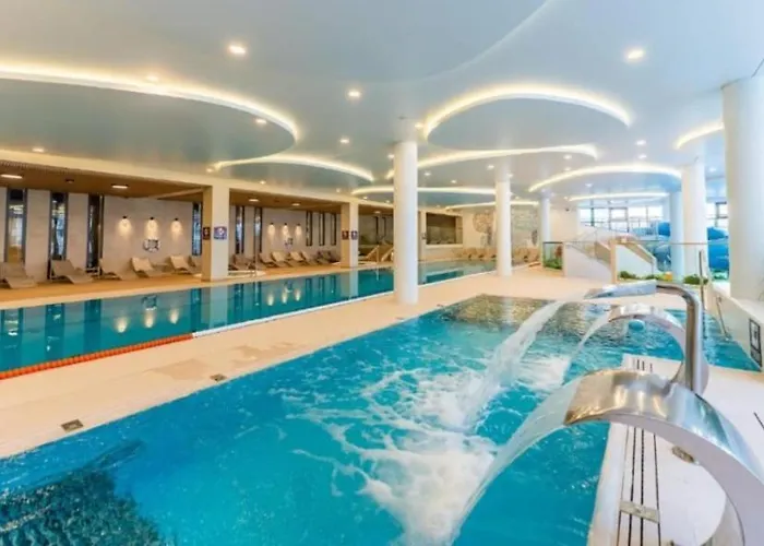 Polanki Aqua Deluxe Nielimitowany Dostep Do Basenow Darmowy Parking Apartment Kolberg