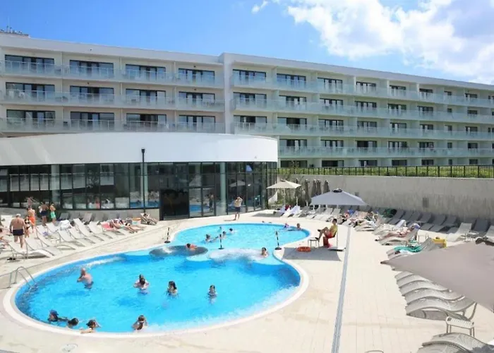 Lägenhet Polanki Aqua Deluxe Nielimitowany Dostep Do Basenow Darmowy Parking Kołobrzeg