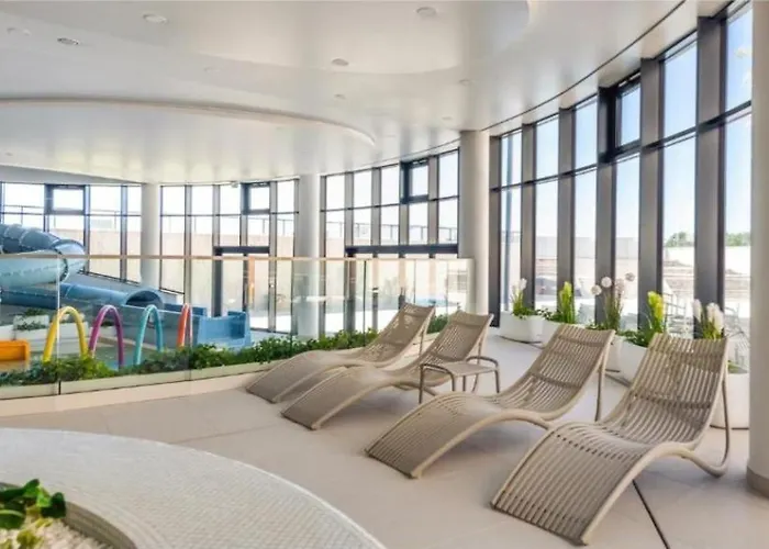 Polanki Aqua Deluxe Nielimitowany Dostep Do Basenow Darmowy Parking Kołobrzeg